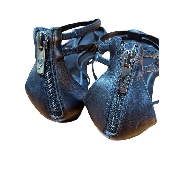 Rene Caovilla Black Leather Flat Gladiator Sandal Zip Back Silver Accent 38/8 - Picture 5 of 16